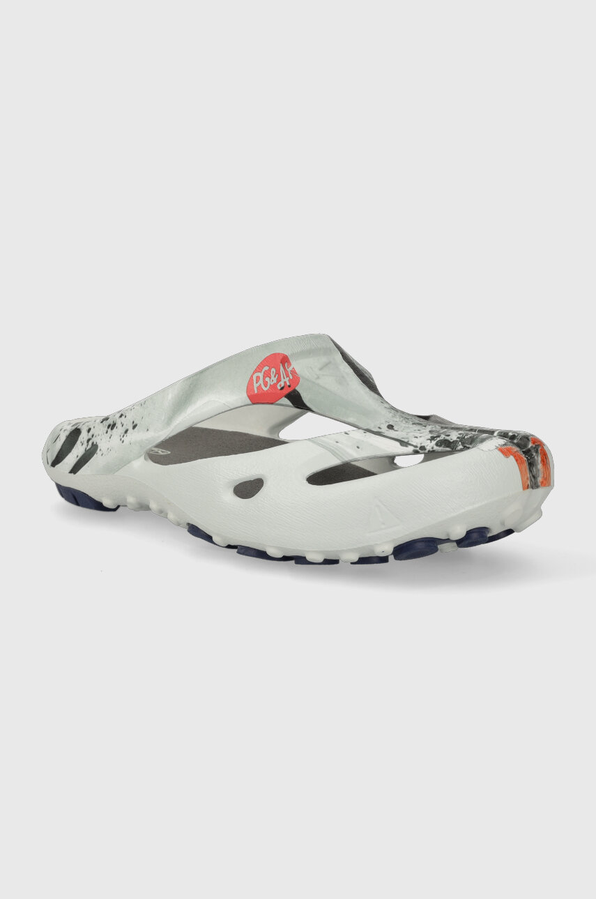 Keen sliders 1027136 men's silver color buy on PRM