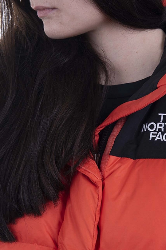 The North Face geacă de puf Hmlyn Down Parka  Materialul de baza: 100% Poliamida reciclata Captuseala: 100% Poliester reciclat Umplutura: 80% Puf, 20% Pene