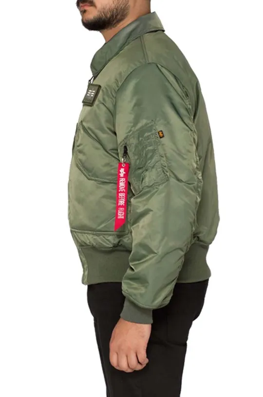 Яке бомбър Alpha Industries CWU 45  Основен материал: 100% найлон Подплата: 100% найлон Подплата: 100% полиестер