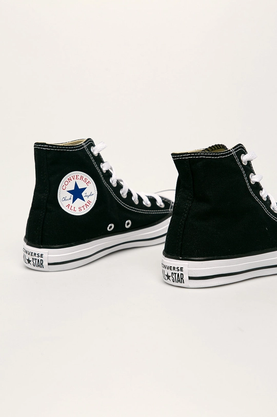 Кеды Converse Chuck Taylor All Star Голенище: Текстильный материал Внутренняя часть: Текстильный материал Подошва: Синтетический материал