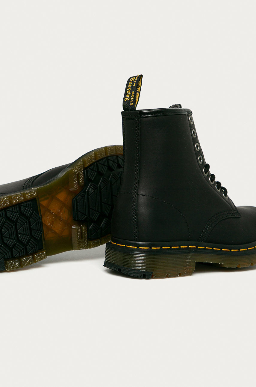 Dr. Martens - Kožené farmářky 1460  Svršek: Přírodní kůže Vnitřek: Textilní materiál, Přírodní kůže Podrážka: Umělá hmota
