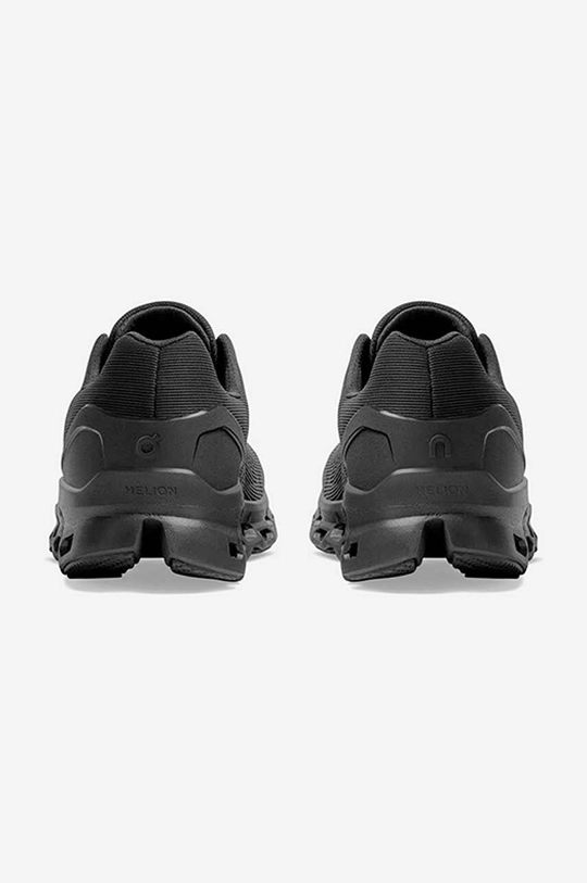 black On-running sneakers Cloudstratus