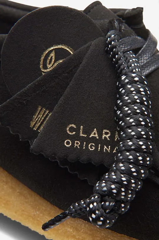 Σουέτ κλειστά παπούτσια Clarks Originals Wallabee Γυναικεία