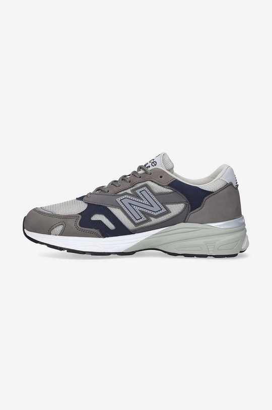 Αθλητικά New Balance M920GNS  Πάνω μέρος: Συνθετικό ύφασμα, Υφαντικό υλικό, Δέρμα σαμουά Εσωτερικό: Υφαντικό υλικό Σόλα: Συνθετικό ύφασμα