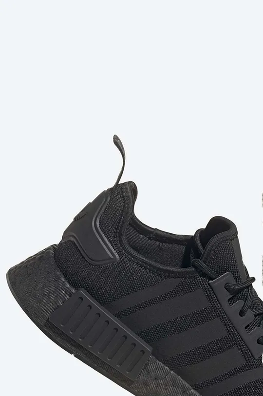 Sneakers boty adidas Originals NMD_R1 <p> Svršek: Umělá hmota, Textilní materiál Vnitřek: Textilní materiál Podrážka: Umělá hmota</p>