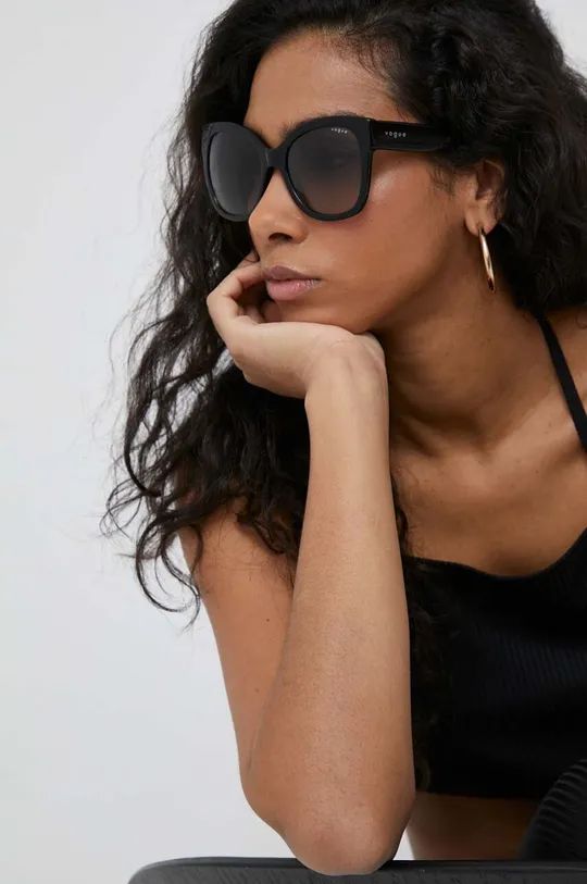 crna Sunčane naočale VOGUE Ženski