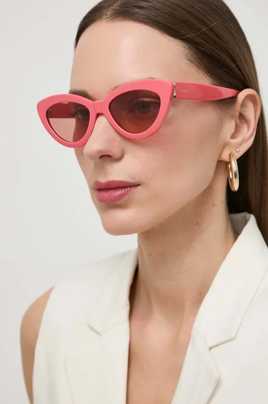 Guess okulary przeciwsłoneczne różowy