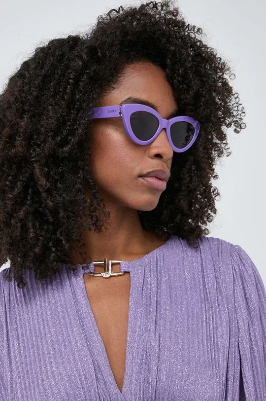 фиолетовой Солнцезащитные очки Guess Женский