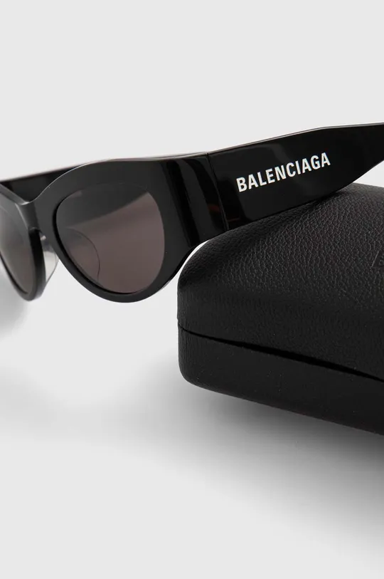 fekete Balenciaga napszemüveg