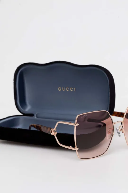 ružová Slnečné okuliare Gucci