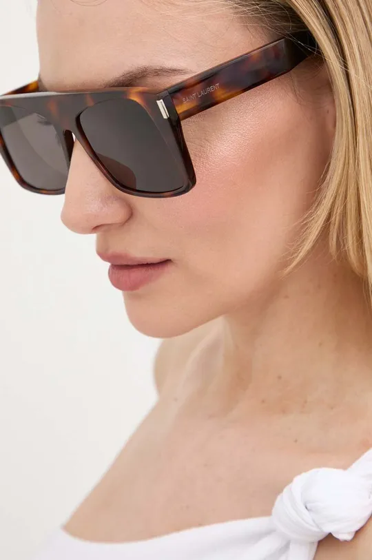 Солнцезащитные очки Saint Laurent