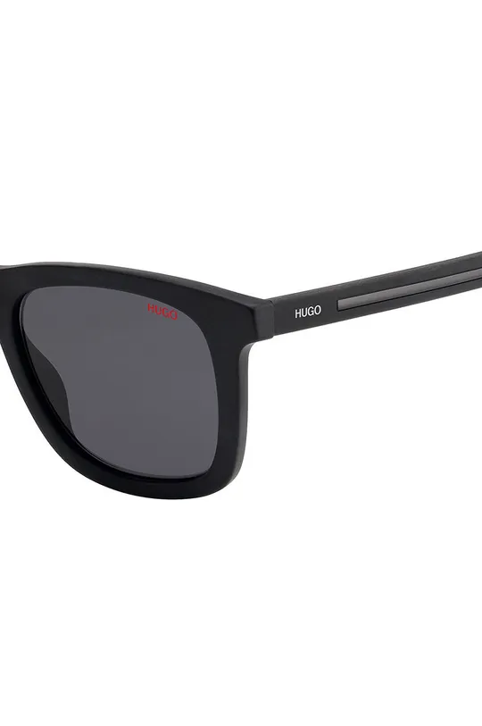 fekete HUGO napszemüveg
