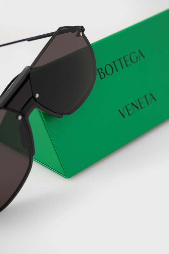 črna Sončna očala Bottega Veneta