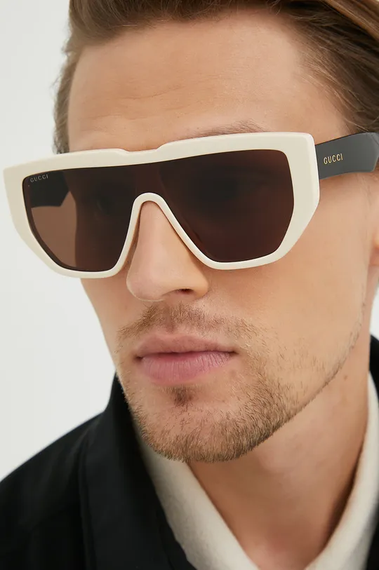 Солнцезащитные очки Gucci белый