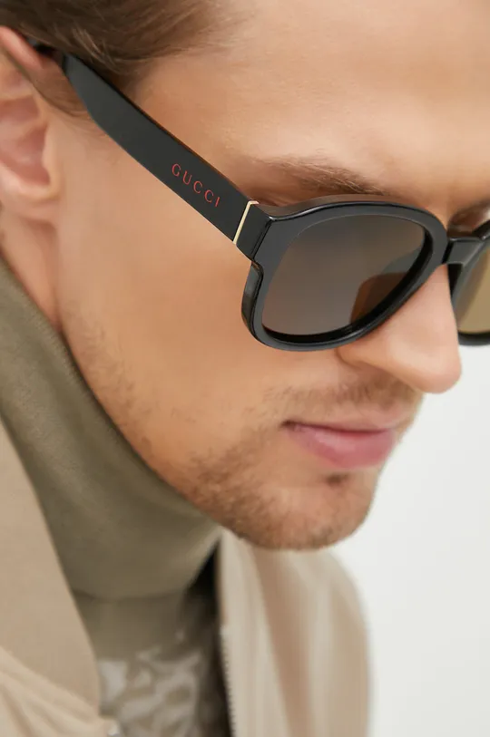Gucci napszemüveg  Műanyag