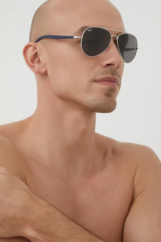 Сонцезахисні окуляри Ray-Ban сірий