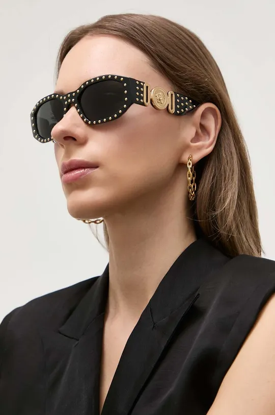 Солнцезащитные очки Versace 