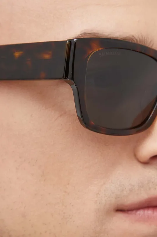 коричневый Солнцезащитные очки Balenciaga