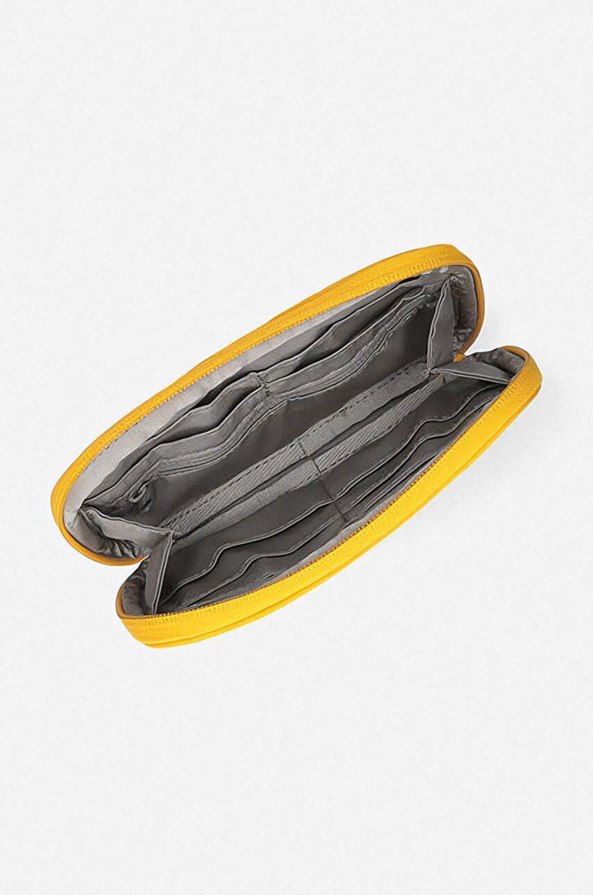 Fjallraven wallet yellow color at PRM US