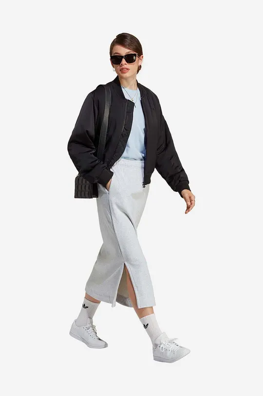 Bavlněná sukně adidas Ess Skirt IC5264