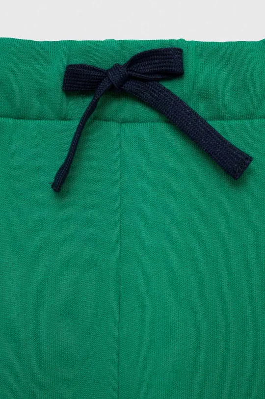 Детские хлопковые штаны United Colors of Benetton  Основной материал: 100% Хлопок 100% Хлопок Резинка: 95% Хлопок, 5% Эластан