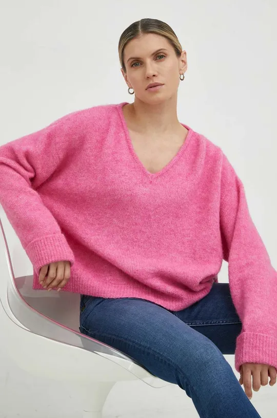 różowy American Vintage sweter z domieszką wełny Damski