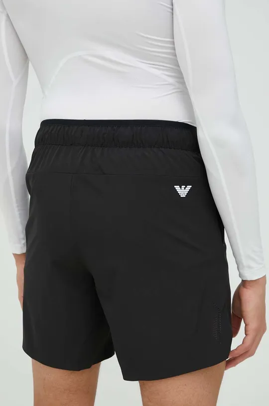 Šortky EA7 Emporio Armani Základná látka: 87 % Polyester, 13 % Elastan Podšívka: 100 % Polyester Podšívka vrecka: 87 % Polyester, 13 % Elastan