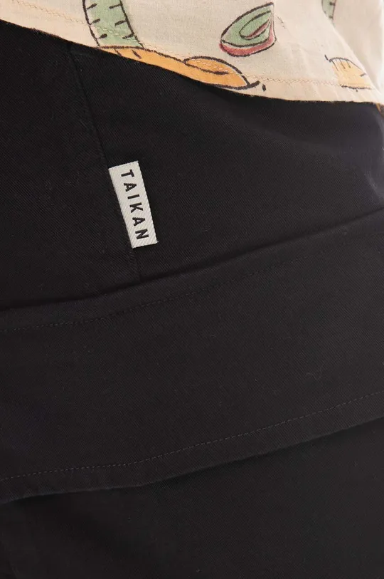 Taikan pantaloni scurți negru