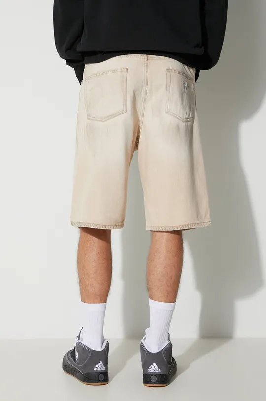 Bombažne kratke hlače Guess Vintage Denim Shorts M3GU50D4RU0 TNMT Glavni material: 100 % Bombaž Podloga: 65 % Poliester, 35 % Bombaž
