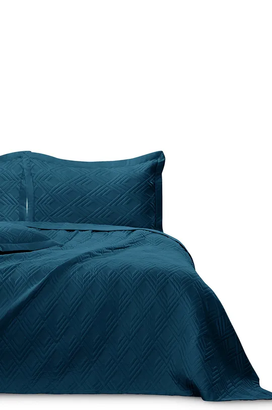 ágytakaró 200 x 220 cm  100% poliészter Gondozási tippek:  mosógépben 30 fokon mosható, szárítógépben szárítható, fehérítővel nem kezelhető, közepes hőmérsékleten vasalni