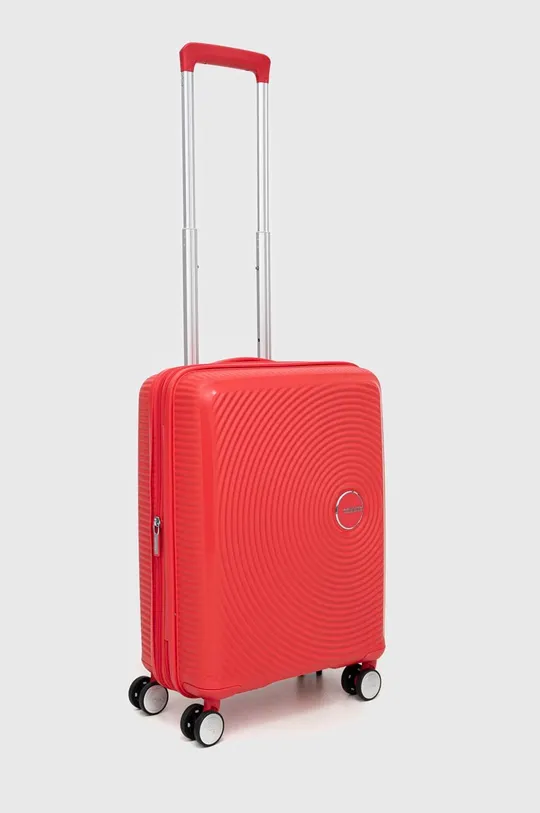 Kovček American Tourister rdeča