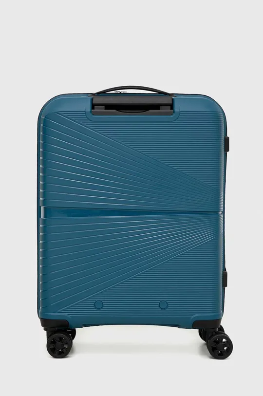 Kofer American Tourister  Temeljni materijal: Polipropilen Postava: 100% Poliester