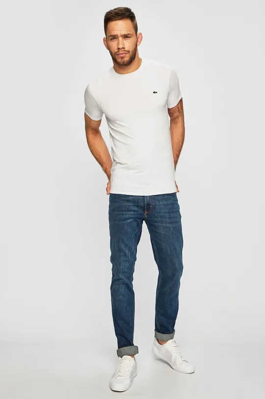 Lacoste  94% Cotton, 6% Elastane