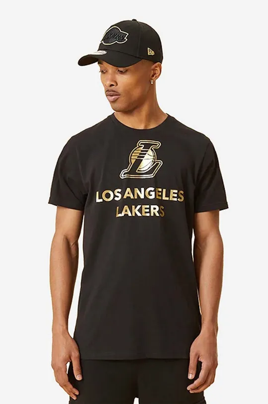 μαύρο Βαμβακερό μπλουζάκι New Era Metallic Lakers Ανδρικά
