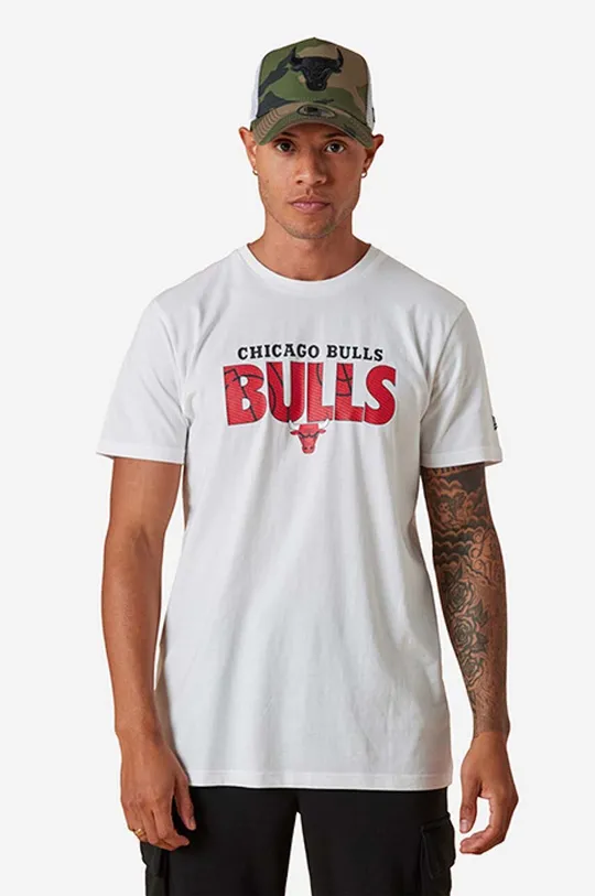 λευκό Βαμβακερό μπλουζάκι New Era NBA Infill Tee Bulls Ανδρικά