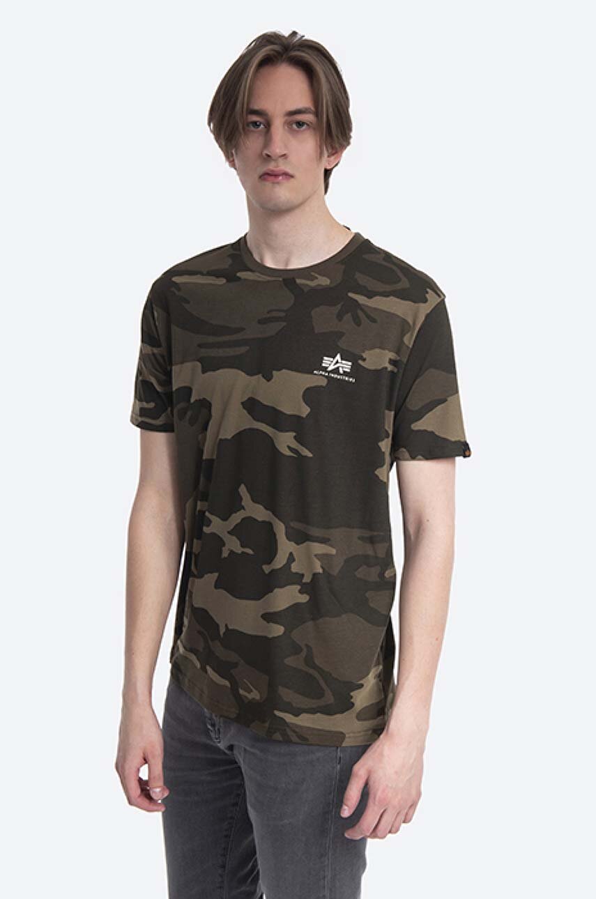 zelená Bavlněné tričko Alpha Industries Backprint T Camo Pánský