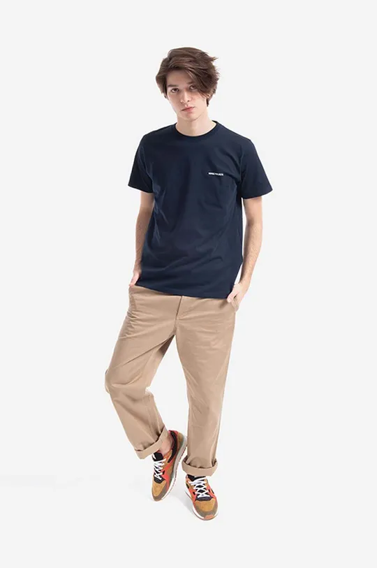 Bavlněné tričko Norse Projects Niels Standard Logo námořnická modř