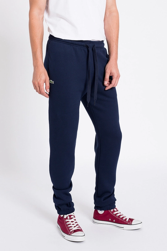 bleumarin Lacoste pantaloni De bărbați