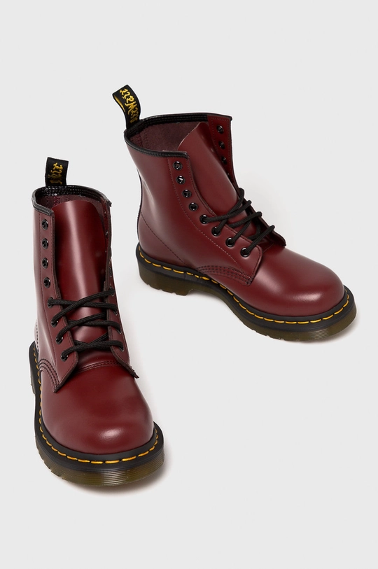 Dr Martens - Čižmy <p>Zvršok: Prírodná koža Vnútro: Prírodná koža, Textil Podrážka: Syntetická látka</p>