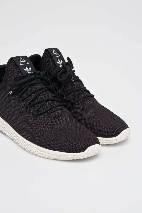 black adidas Originals shoes Tennis Hu