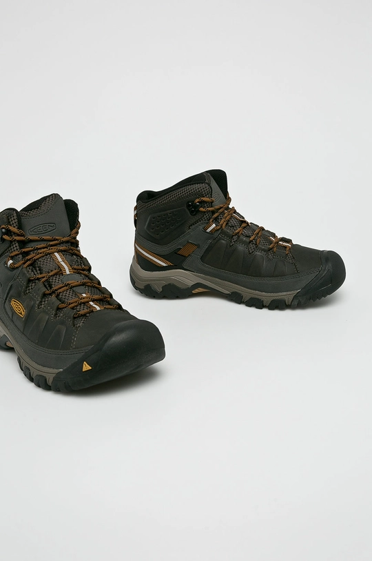 Keen Cipele Targhee III Mid crna