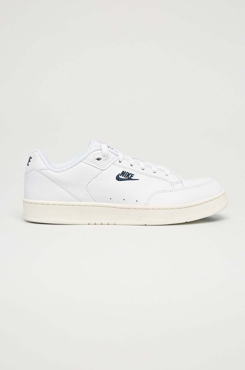 nike sportswear grandstand ii