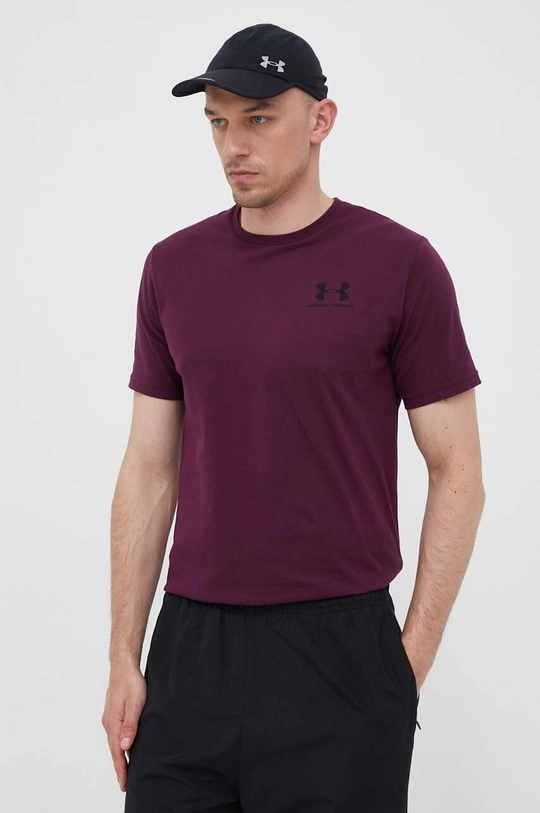 lila Under Armour t-shirt