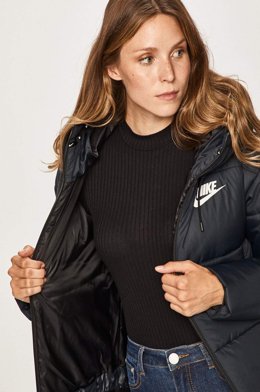 Nike Sportswear Kurtka,