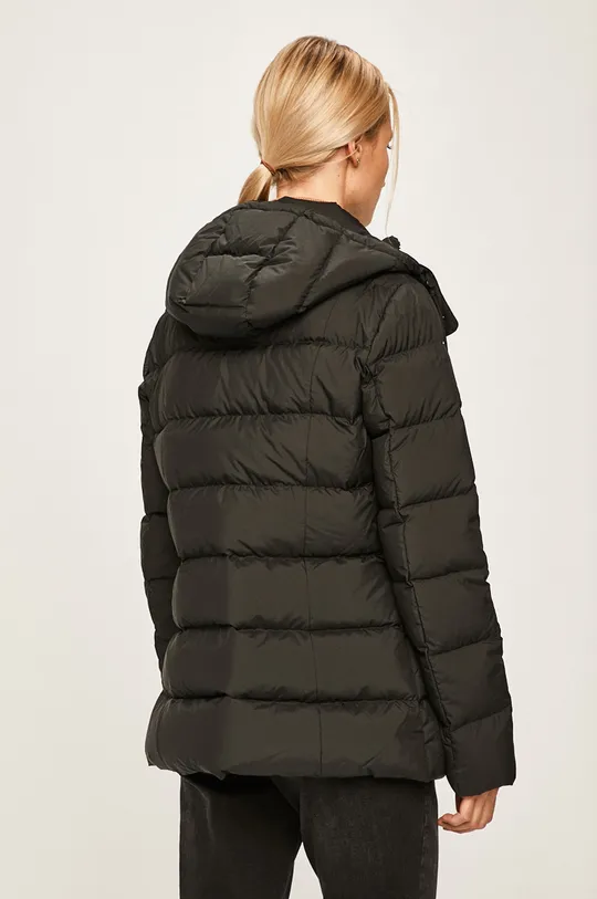 Polo Ralph Lauren - Páperová bunda  Podšívka: 100% Nylón Výplň: 10% Páperie, 90% Kačacie páperie Základná látka: 100% Polyester
