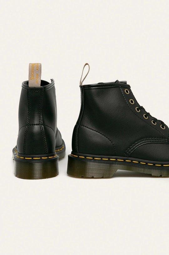 Gležnjače Dr. Martens Vegan 101  Vanjski dio: Sintetički materijal Unutrašnji dio: Sintetički materijal, Tekstilni materijal Postava: Sintetički materijal