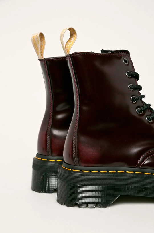 Παπούτσια Dr. Martens <p> 
Πάνω μέρος: Συνθετικό ύφασμα 
Εσωτερικό: Συνθετικό ύφασμα, Υφαντικό υλικό 
Σόλα: Συνθετικό ύφασμα</p>