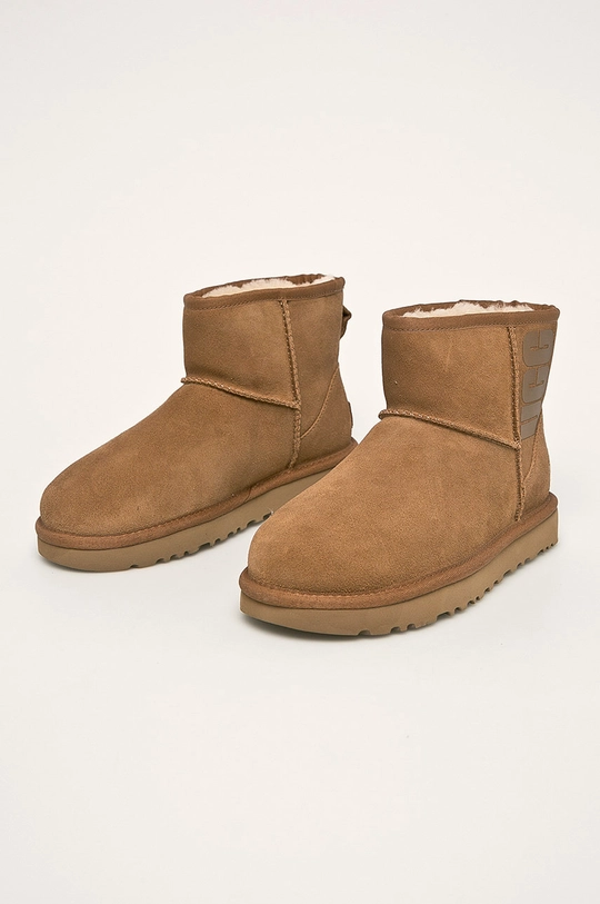 UGG - Кожаные сапоги Classic Mini Ugg Rubber Logo коричневый