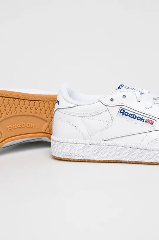 Reebok Classic shoes Club C 85  Uppers: Natural leather Inside: Textile material Outsole: Synthetic material