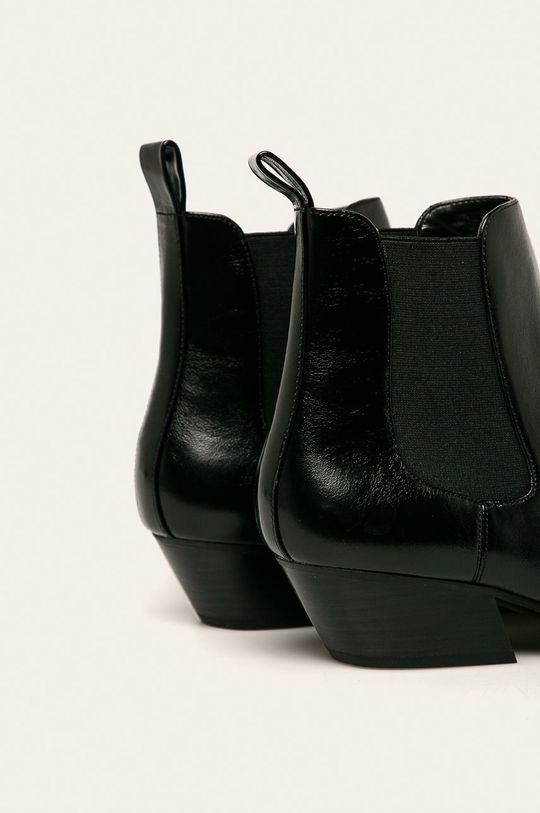 Calvin Klein - Kožené kotníkové boty Svršek: Textilní materiál, Přírodní kůže Vnitřek: Umělá hmota, Přírodní kůže Podrážka: Umělá hmota